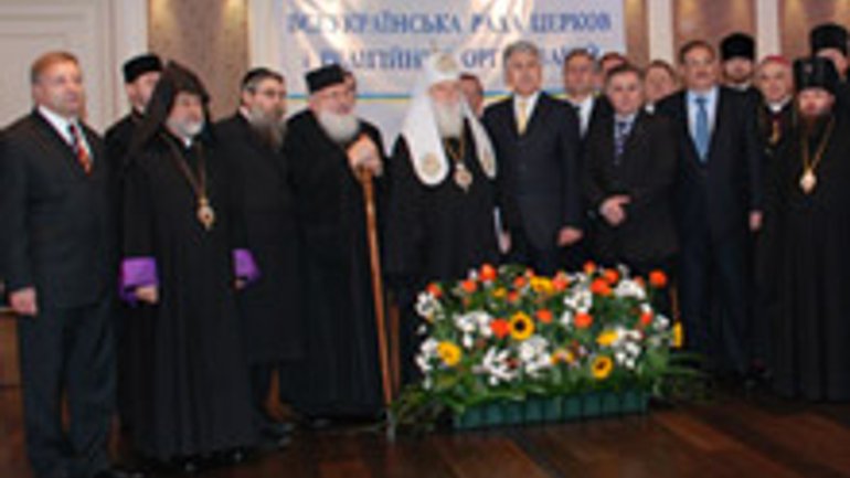 Всеукраїнська Рада Церков і релігійних організацій ініціює зустріч з Президентом Віктором Януковичем - фото 1