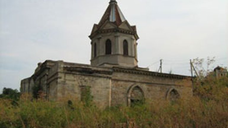 Армянская община взялась за спасение Храма Святого Георгия в Феодосии - фото 1