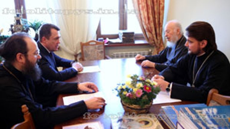 Предстоятель УПЦ встретился с вице-премьер-министром Украины Владимиром Семиноженко - фото 1