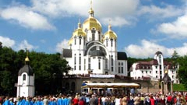17-18 липня відбудеться Всеукраїнська проща до Марійського духовного відпустового центру Зарваниця - фото 1