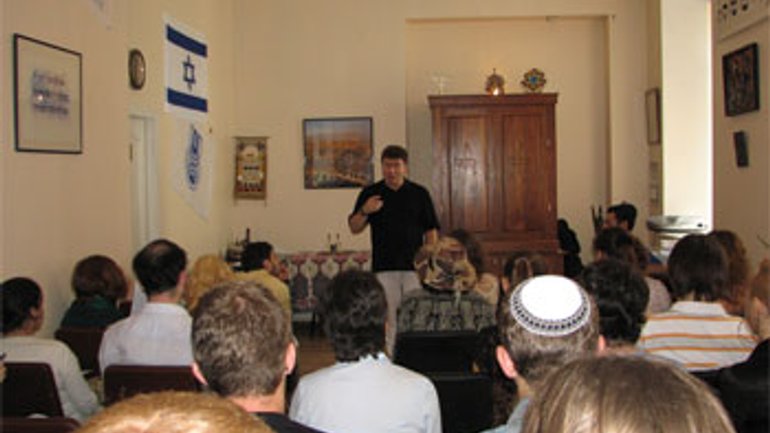 «Єврейська тематика — досить цікава», — підсумки релігієзнавчої школи з юдаїки - фото 1