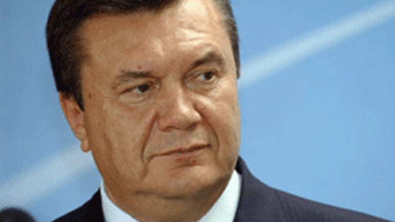 Yanukovych answers questions of US Atlantic Council members - фото 1