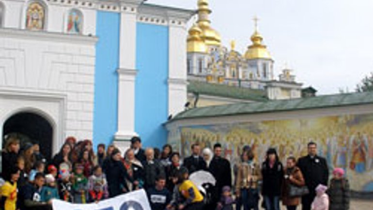 Представители разных религии в Украине объединились в общей молитве ради сохранения жизни на планете Земля - фото 1