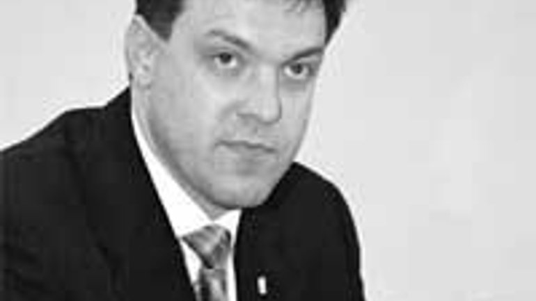 Oleh Tiahnybok Addresses Ukrainian Clergy With Request to Call Ukrainians Not to Sell Votes - фото 1