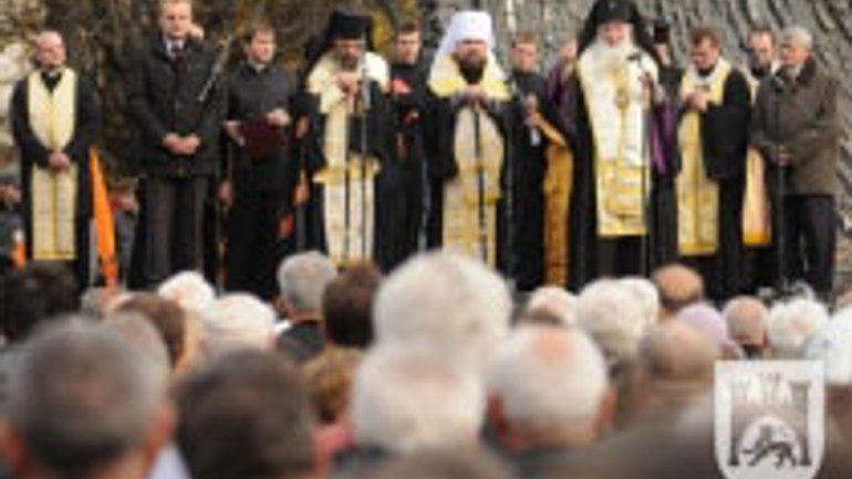 Понад 2 тис львів’ян взяли участь в екуменічному молебні "За чесні вибори" - фото 1