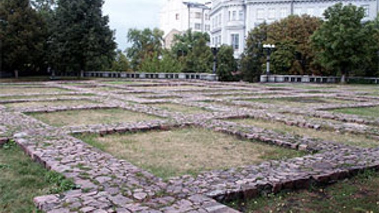 Остання облога Десятинної церкви - фото 1