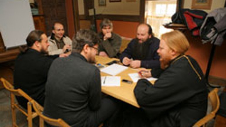 В УПЦ створять єдину мережу молодіжних православних об'єднань - фото 1