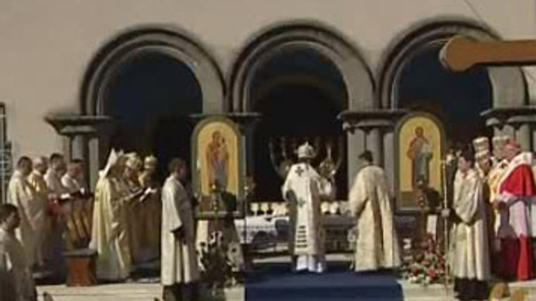 Главу УГКЦ поздравили в Риме кардинал Леонардо Сандри и Архиепископ Николай Этерович - фото 1