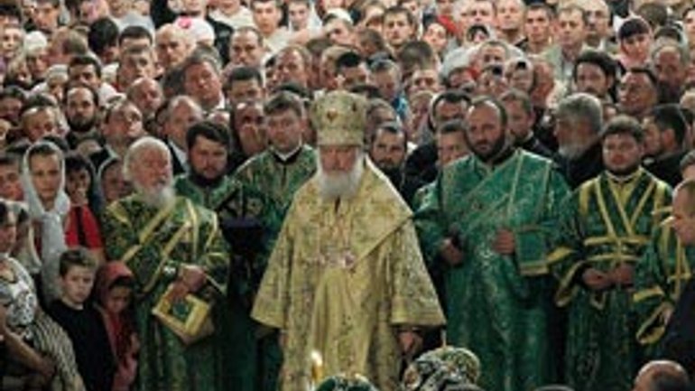 Патріарх Кирил похвалив буковинців за сильну канонічну православну віру - фото 1