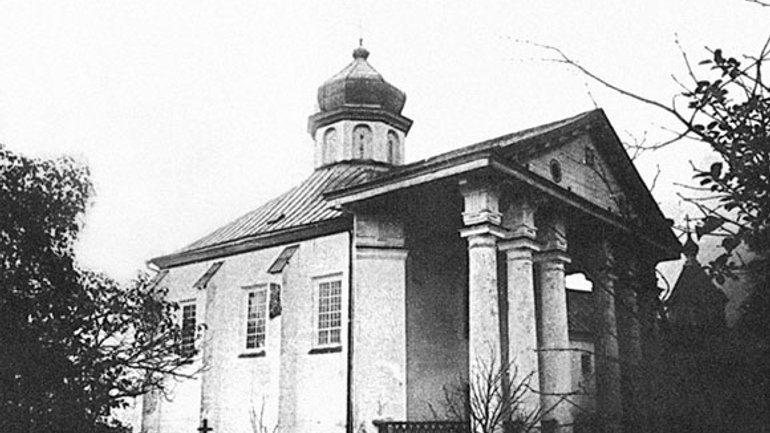 Храмове лихо: невігластво церковників Московського патріархату спотворило архітектурну пам’ятку - фото 1