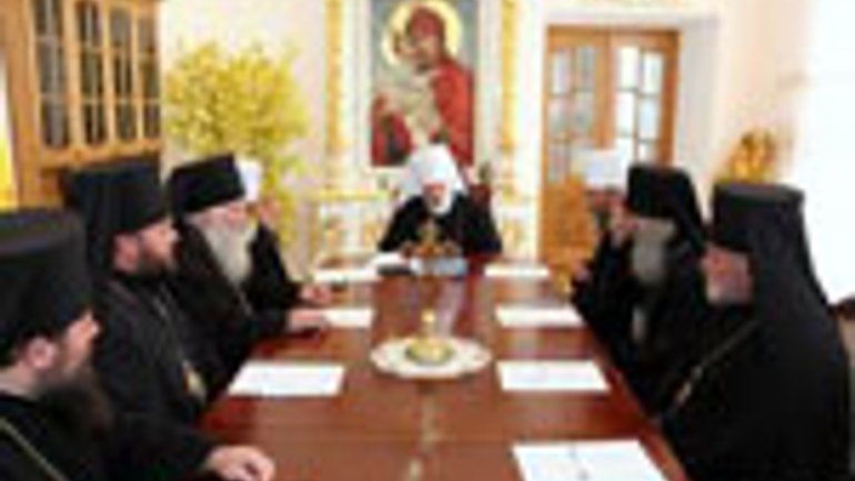 Митрополит Одесский УПЦ (МП) Агафангел собирает всех епископов в Киеве - фото 1