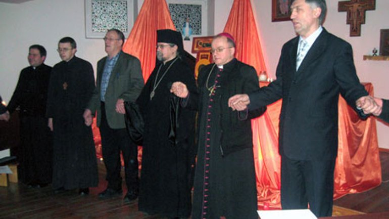Interdenominational Prayer Meeting Held in Zaporizhia - фото 1