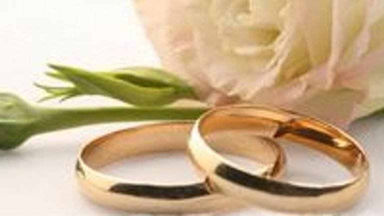 Християнські шлюби міцніші за нехристиянські, - дослідження - фото 1