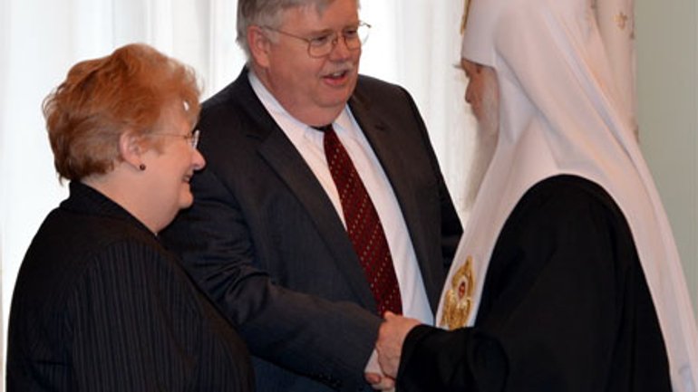 Patriarch Filaret Discuss Religious Freedom with Ambassador of USA - фото 1