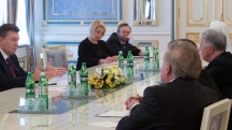 В. Янукович сообщил Главам Церквей, почему сейчас нельзя помиловать Тимошенко и Луценко - фото 1
