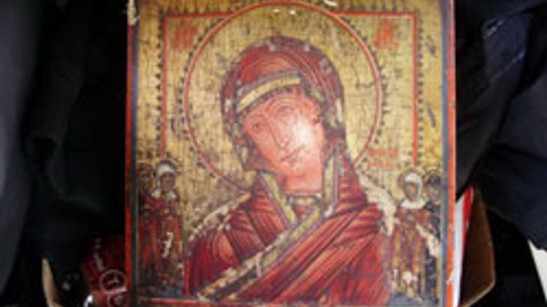 Ікону Богородиці Огневидної намагалися вивезти до Росії - фото 1