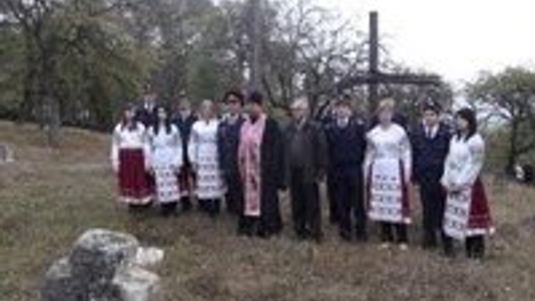 На Тернопільщині відновлюють унікальний козацький цвинтар - фото 1