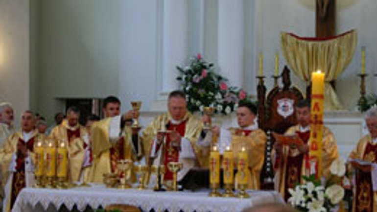 First National Eucharistic Congress of the Roman Catholic Church in Ukraine Launched - фото 1
