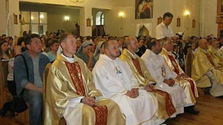 Catholic Eucharist Congress Held in Zaporizhzhia - фото 1