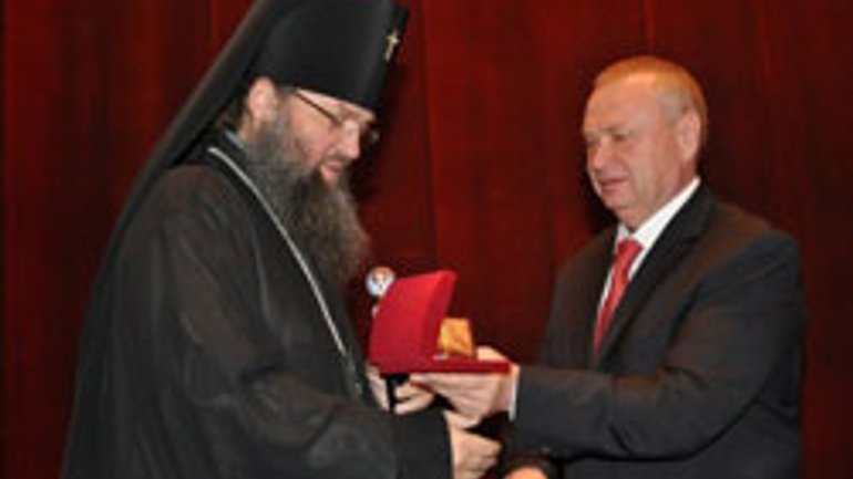 Архиепископа УПЦ (МП) наградили орденом - фото 1