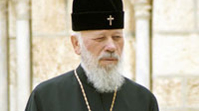 Патриарх Кирилл поздравил Митрополита Владимира с 50-летием священства - фото 1