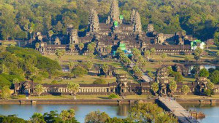 Японские исследователи выяснили тайну возведения загадочного храма в Камбодже - фото 1