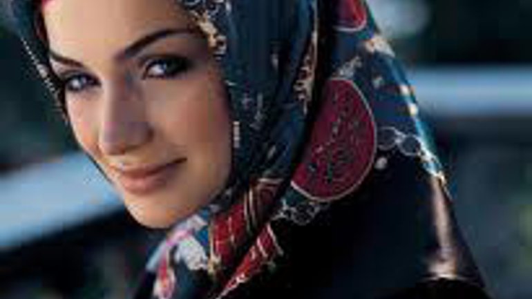 На биометрические паспорта мусульманки должны фотографироваться в хиджабе, - муфтий - фото 1