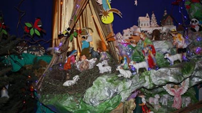 Як святкують Різдво в Луганську - фото 1