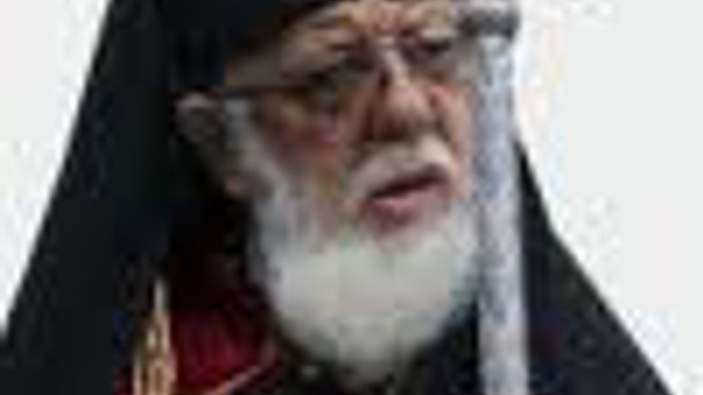 President Awards Georgian Patriarch With Order - фото 1