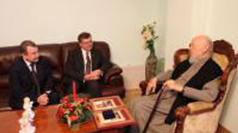 Митрополит Владимир и Константин Грищенко обсудили, как праздновать 1025-летие Крещения Киевской Руси - фото 1