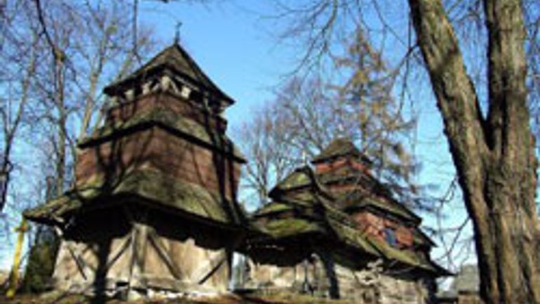Дерев’яну церкву на Львівщині почали рятувати після втручання журналістів - фото 1