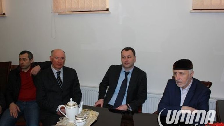 Муфтий Украины с чеченской делегацией обсудили вопросы сотрудничества - фото 1