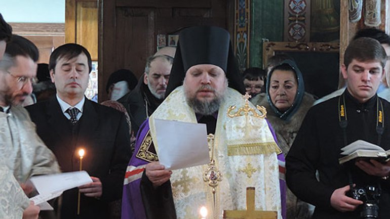 Зима солідарності: у Києві вшанували пам’ять усіх замерзлих на вулиці - фото 1