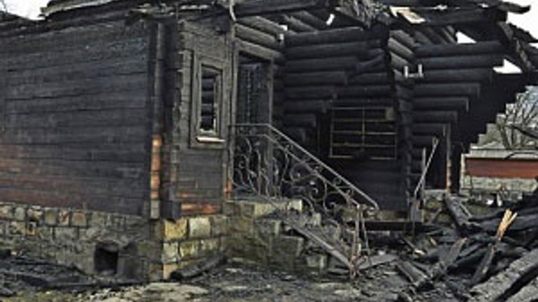 Влада Яремчі виділила 100 тисяч гривень на відбудову згорілої у Дорі церкви - фото 1