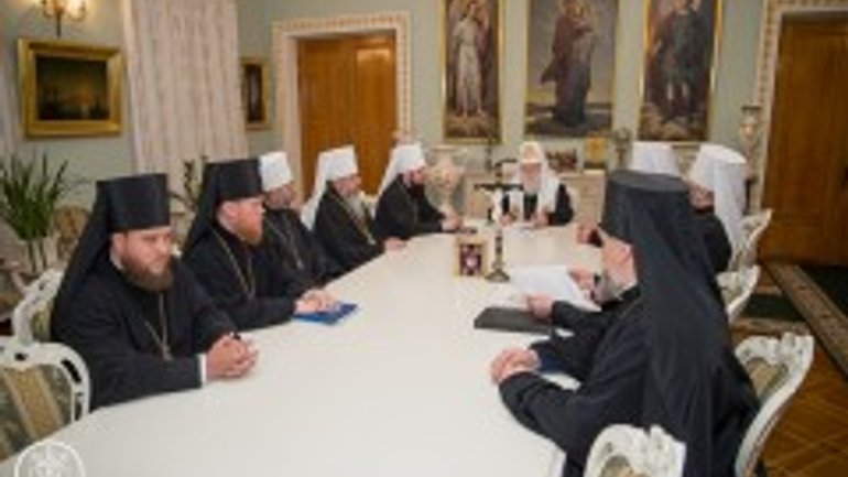Єпископи УПЦ КП вважають, що 25 травня потрібно обрати Президента, який здатен захистити свободу і територіальну цілісність України - фото 1