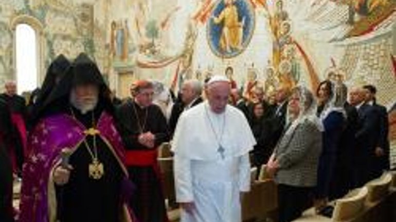 Папа Франциск прийняв Католикоса Арама І Вірменської Апостольської Церкви - фото 1