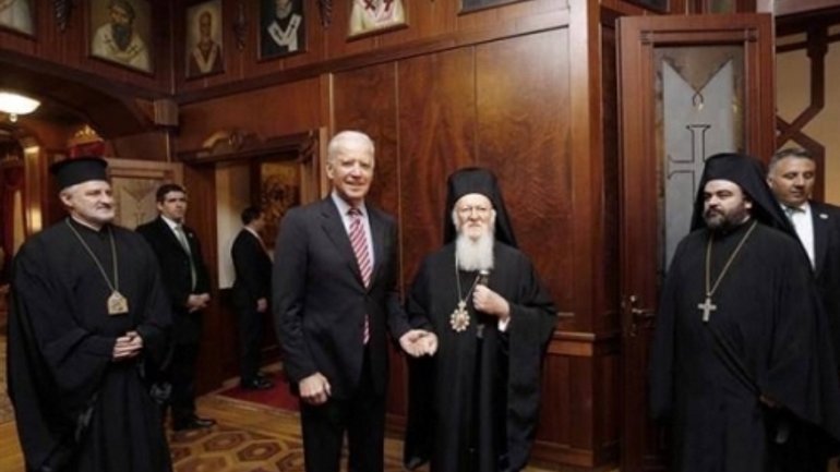 Патріарх Варфоломій обговорив з Джо Байденом ситуацію в Україні - фото 1