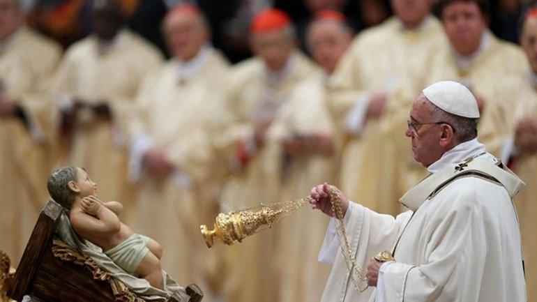 Папа Франциск у Навечір’я Різдва Господнього говорив про всесвітню потребу ніжності - фото 1