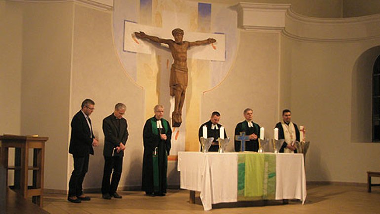 Ecumenical prayers for  Christian Unity held at St. Catherine Lutheran Church in Kyiv - фото 1