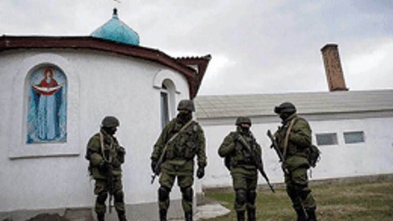 З березня Росія заборонила діяльність українських Церков у Криму - фото 1