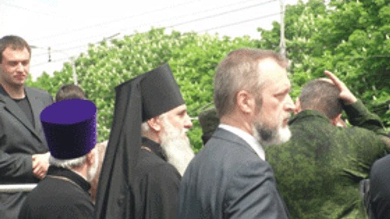 UOC (MP) bishop celebrated ‘Republic’s Day’ together with "DNR" leadership - фото 1