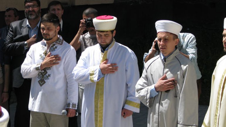 Во Львове открыли первый в Западной Украине исламский религиозно-культурный центр - фото 1