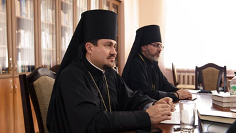 Єпископи УПЦ (МП) стурбовані діяльністю Константинополя в Україні - фото 1