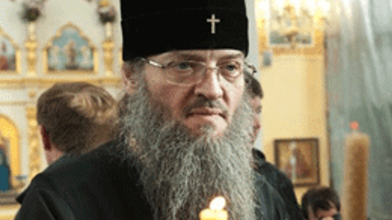 Запорожский архиепископ УПЦ (МП) просит работников ЗАГСов отказаться в День семьи от регистрации разводов - фото 1
