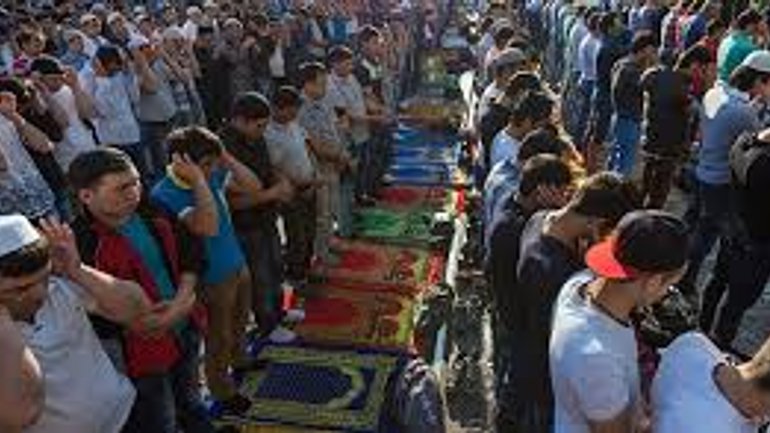 Мусульмани сьогодні починають святкувати Ураза-байрам - фото 1