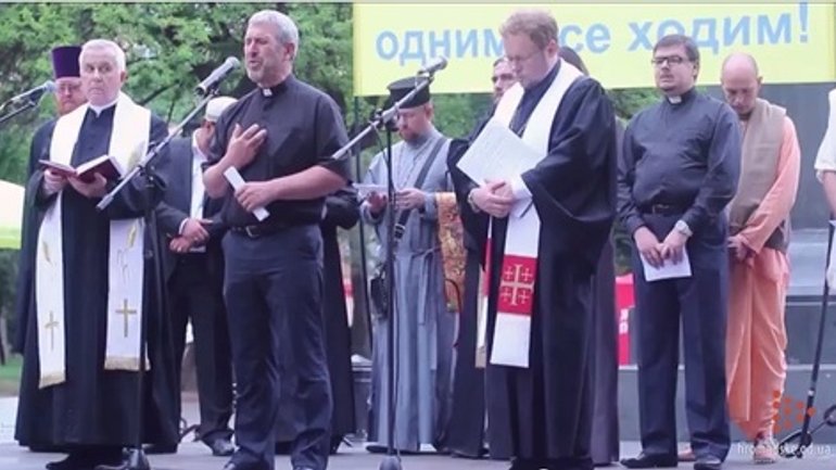 Leaders of Odessa Christian Denominations called on authorities to prevent gay-parade in the city - фото 1