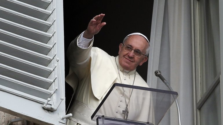 Папа Франциск молиться за Україну та просить благословення для її народу - фото 1