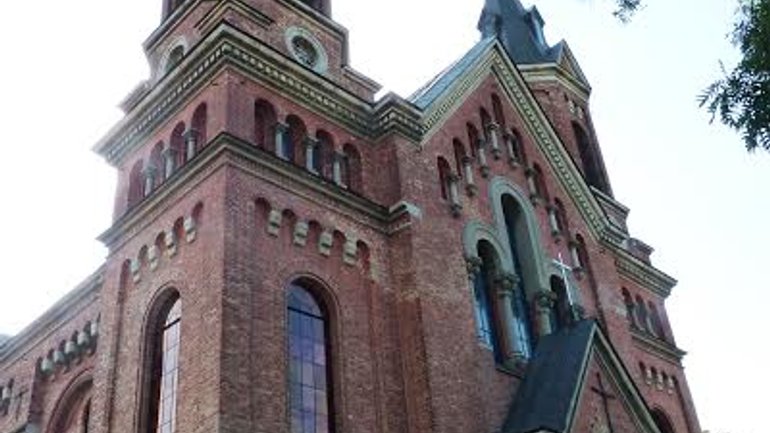 У Миколаєві освячення гроту "Серце Марії" перетворилося  на міжконфесійне свято - фото 1