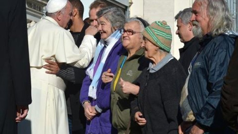 Папа у Вашингтоні віддав перевагу обіду з безхатченками, а не з конгресменами - фото 1