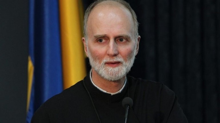Bishop Borys Gudziak called to pray for victims of the terrorist attacks in Paris - фото 1